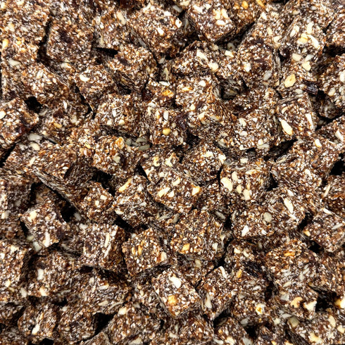 CHIA & ORANGE, chunks of energy