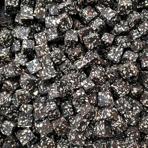 CAROB & SUPERGREENS, chunks of energy